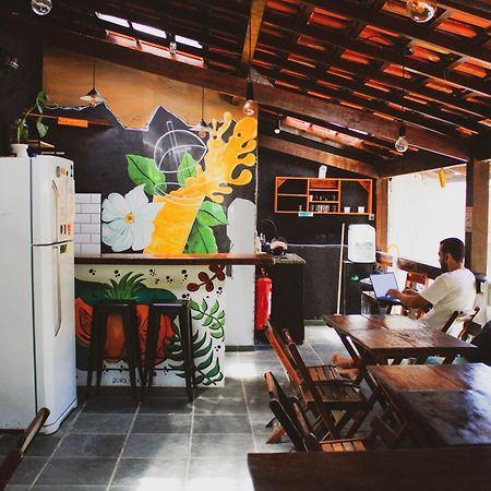 Mahalo Hostel Abraão Eksteriør billede