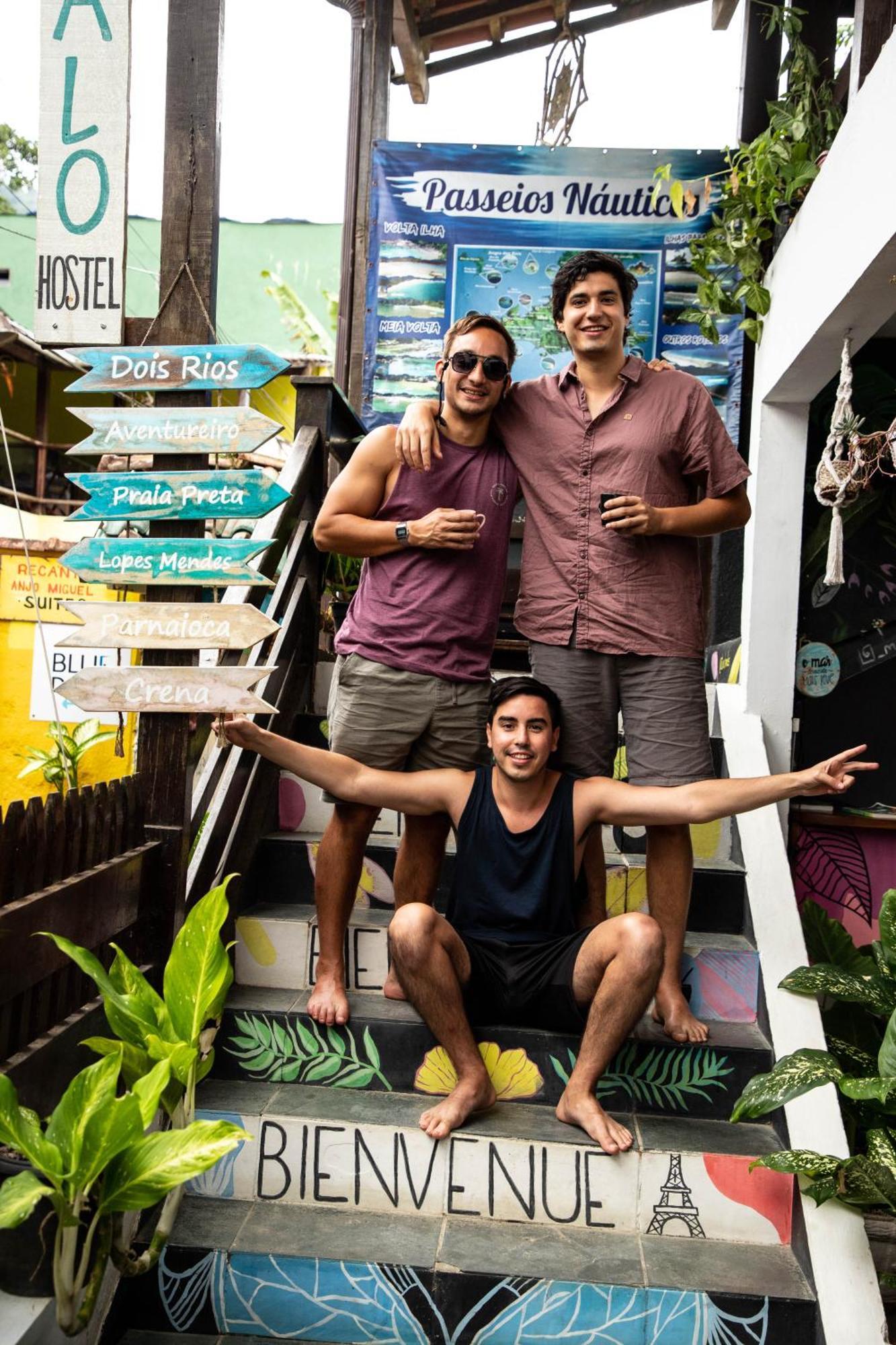 Mahalo Hostel Abraão Eksteriør billede